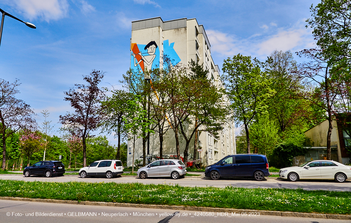 05.05.2023 - Graffiti am Karl-Marx-Ring 75 in Neuperlach